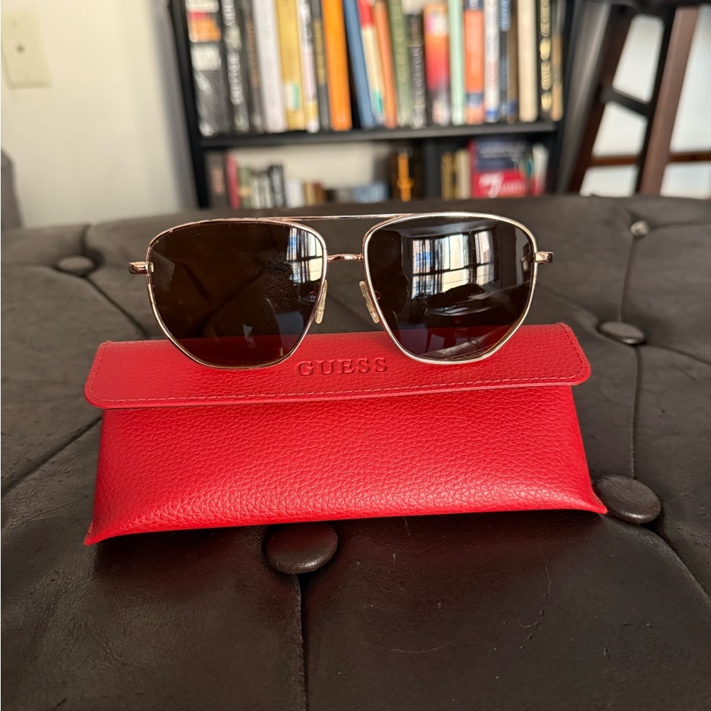 Guess Women's Sunglasses with Red Case